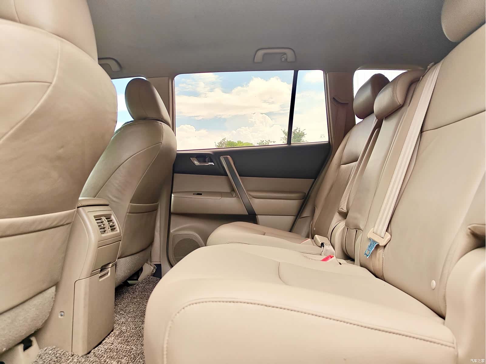Toyota Highlander, 2010 15