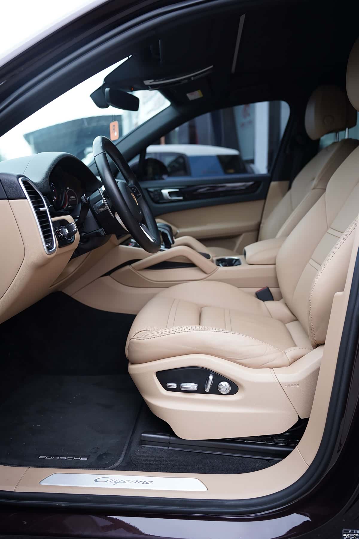 Porsche Cayenne, 2018 4