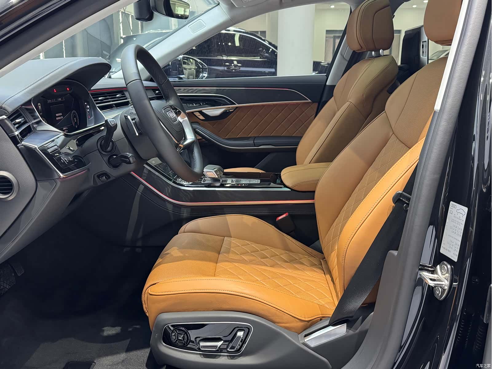 Audi A8L, 2025 12