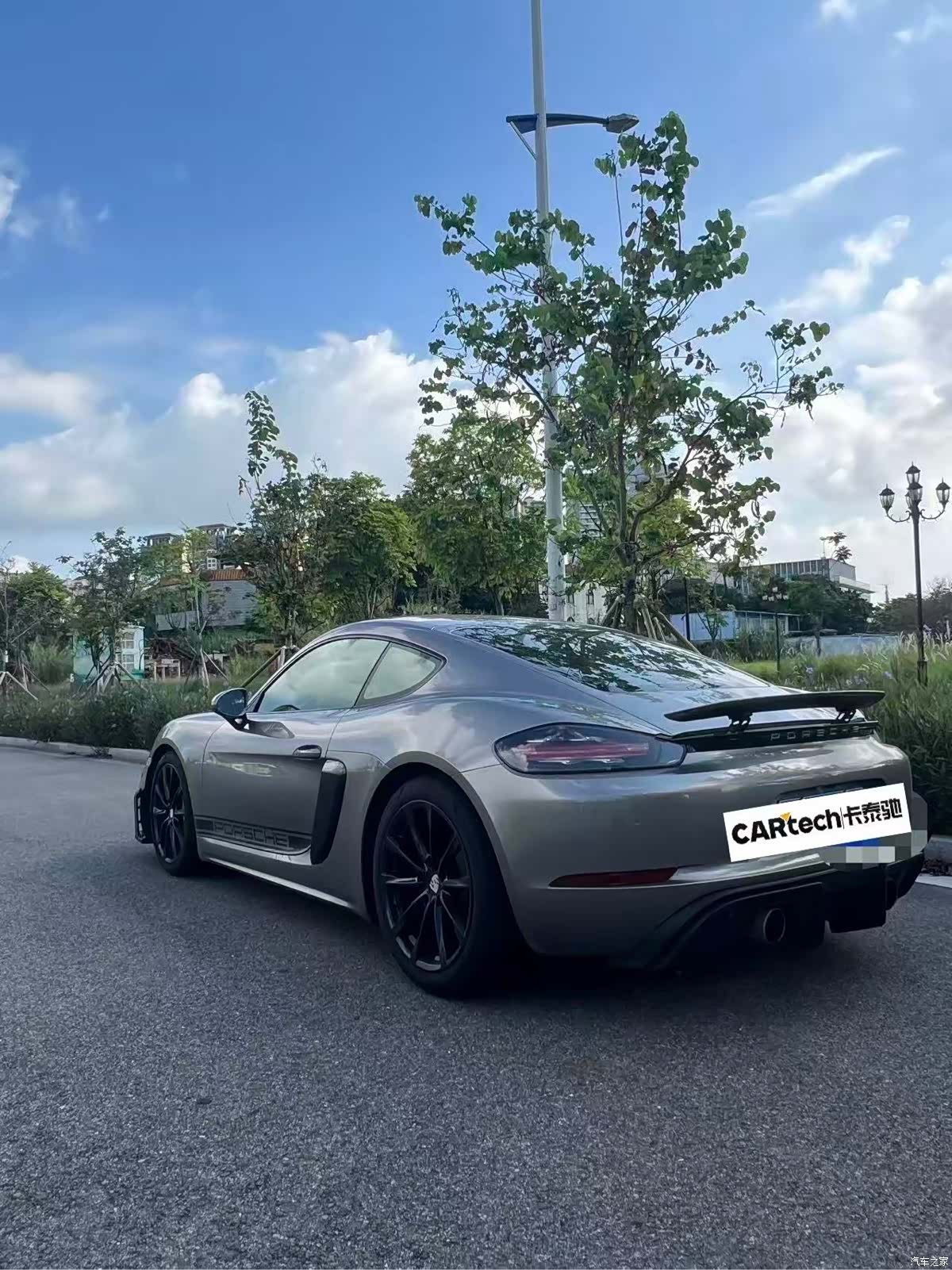 Porsche Cayman, 2019 3