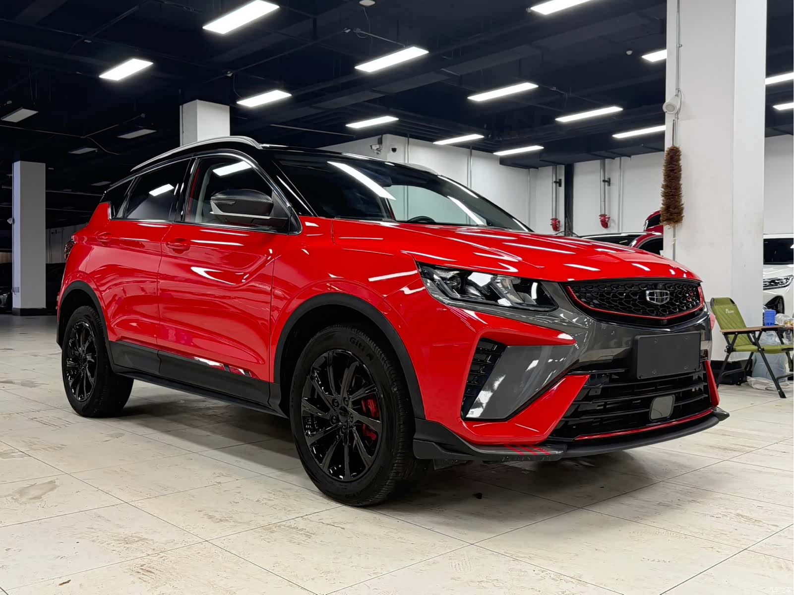 Geely Coolray, 2022 4