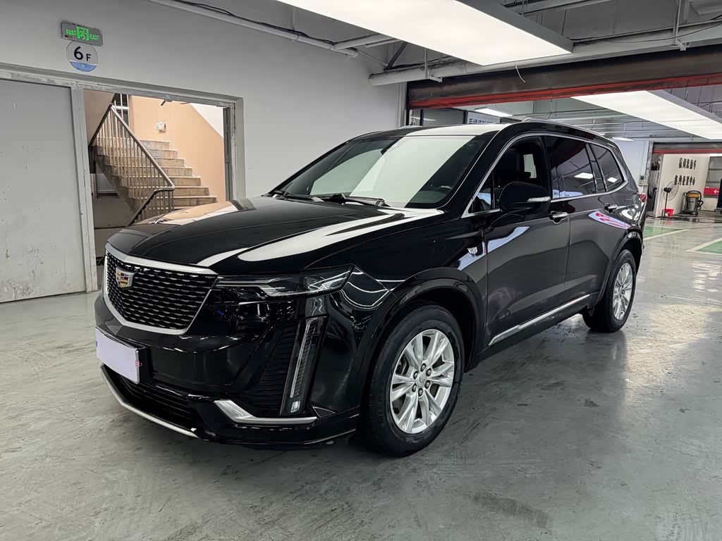 Cadillac XT6