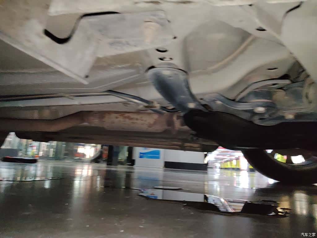 Ford Kuga, 2014 18