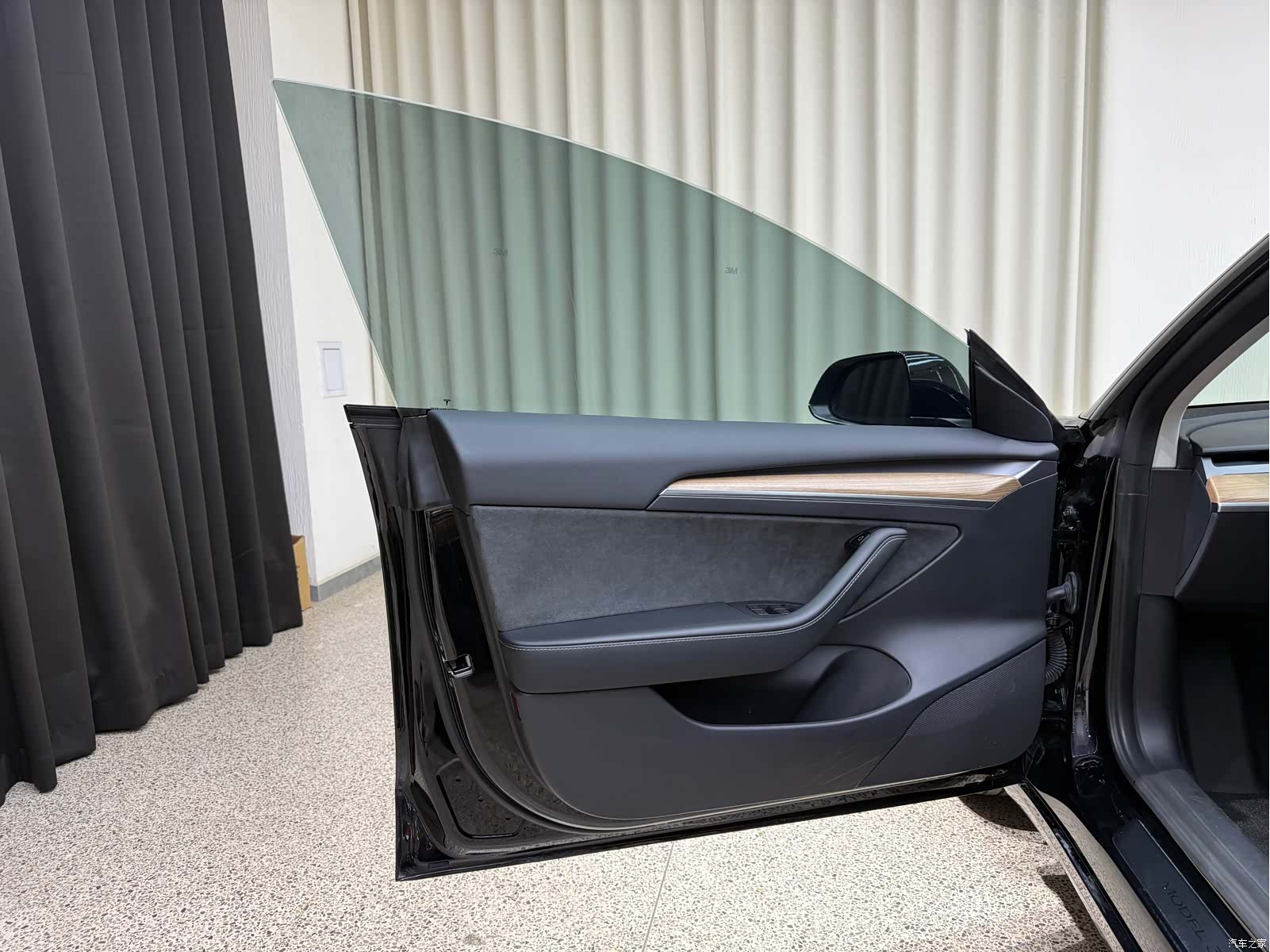 Tesla Model 3, 2022 10