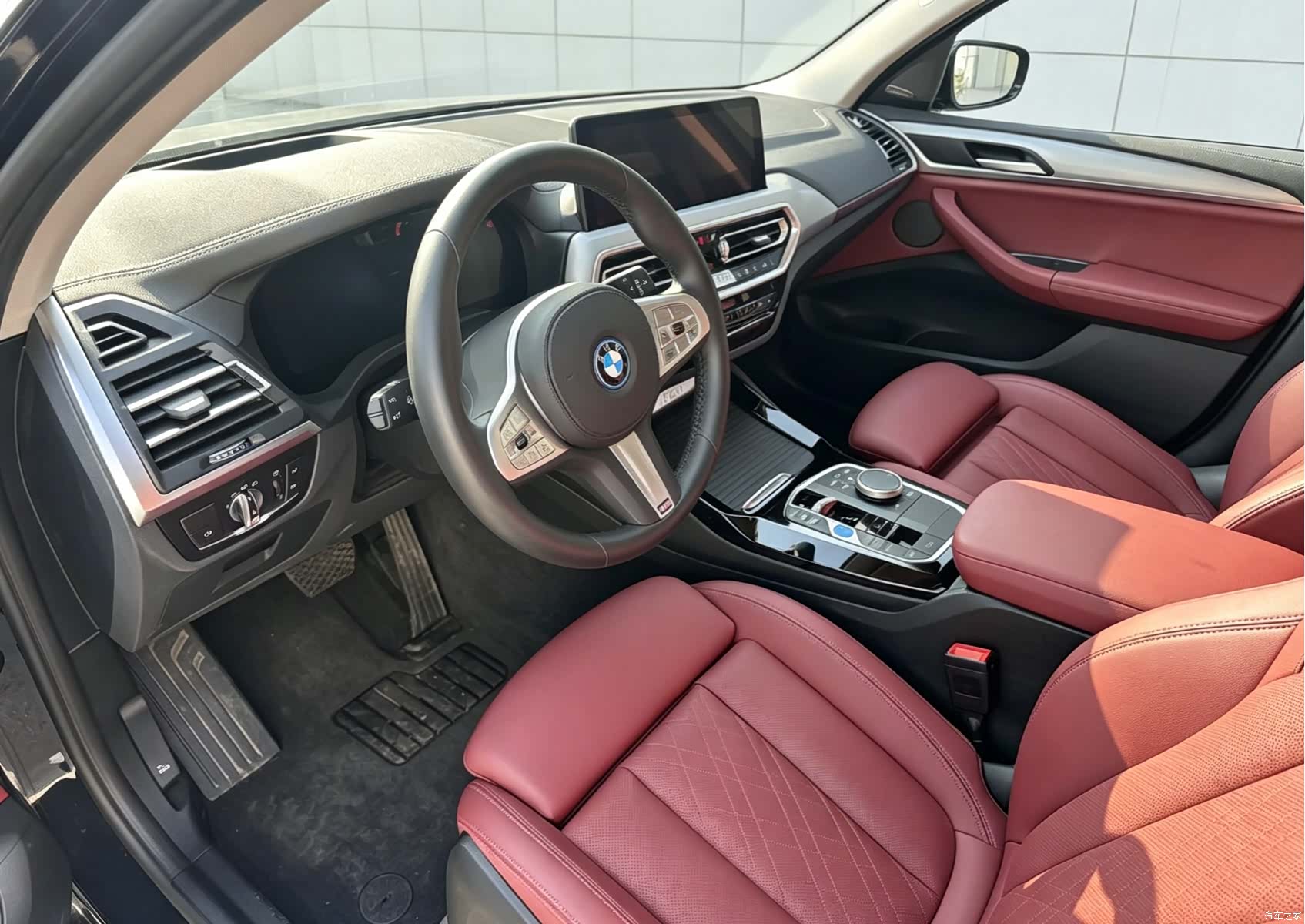 BMW iX3, 2023 6