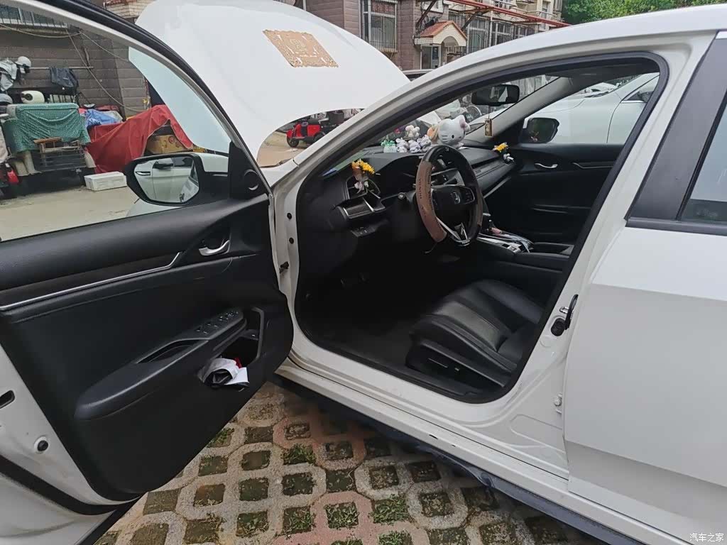 Honda Civic, 2019 17