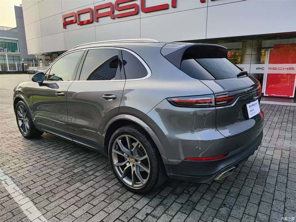 Porsche Cayenne, 2020 8