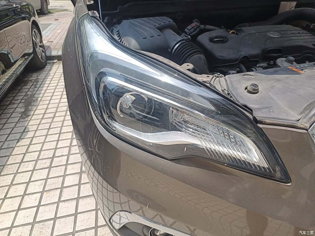 Buick Envision Plus, 2016 7