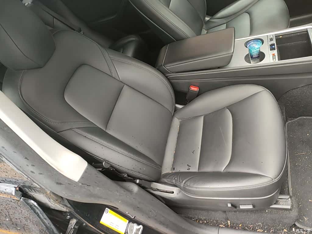 Tesla Model Y, 2021 20