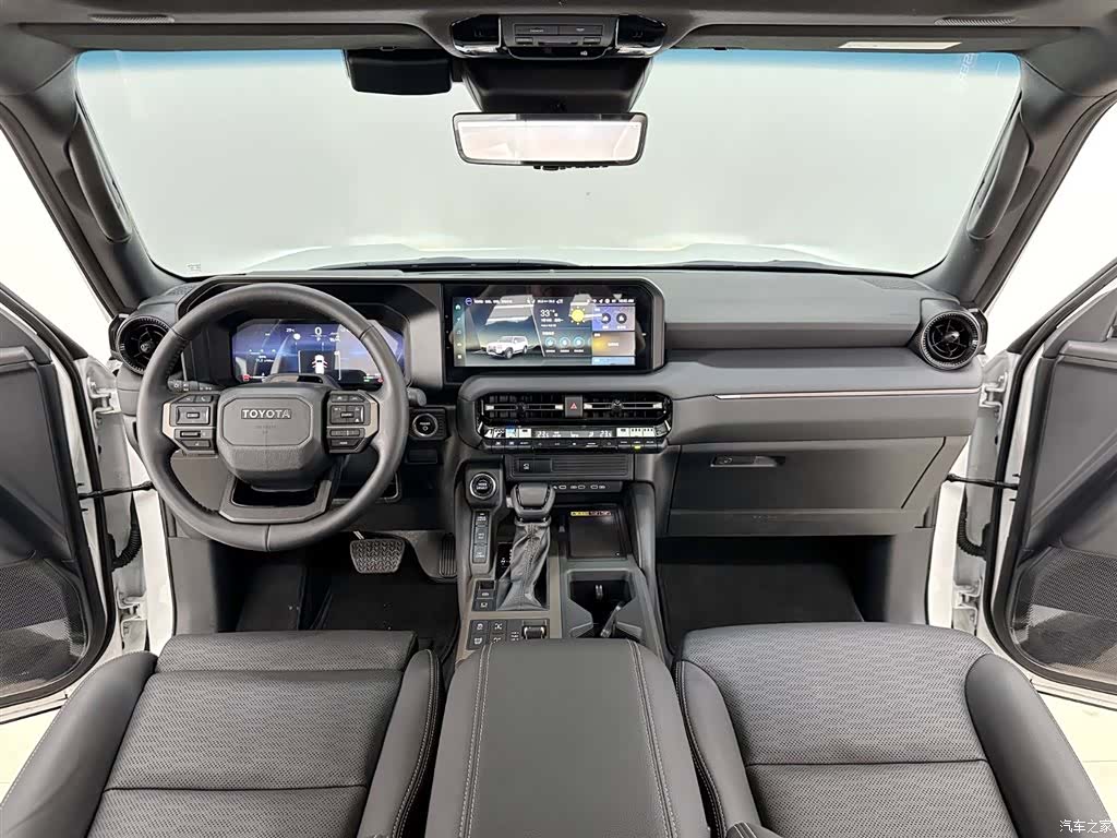 Toyota Prado, 2026 10