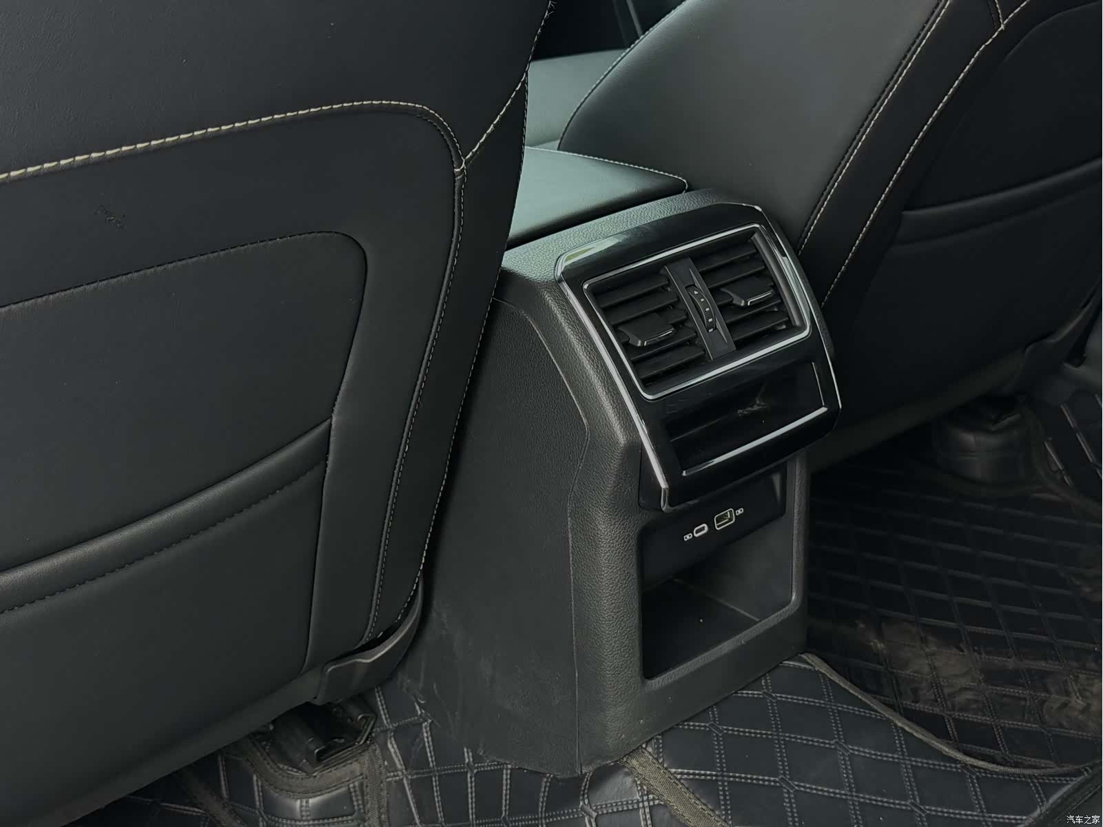 Skoda Superb, 2023 13