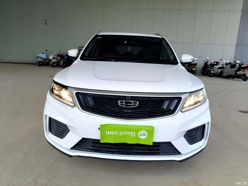 Geely X6, 2021 3
