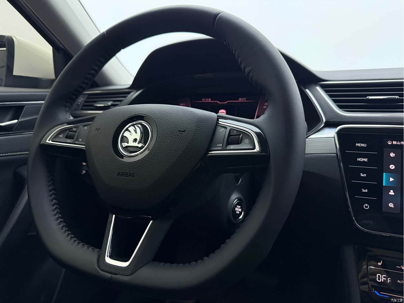 Skoda Superb, 2023 12