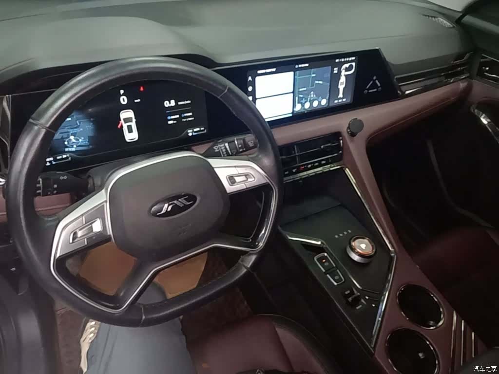 JAC X8, 2024 10