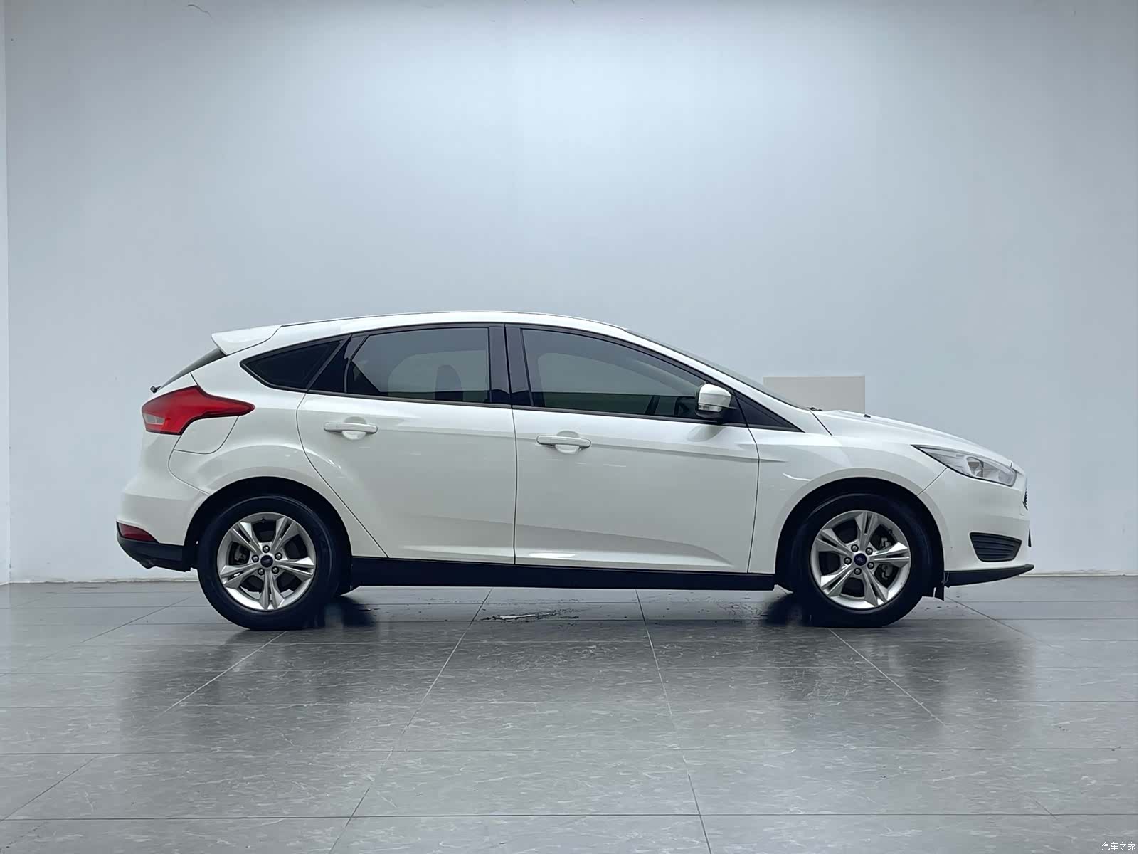 Ford Focus, 2018 9