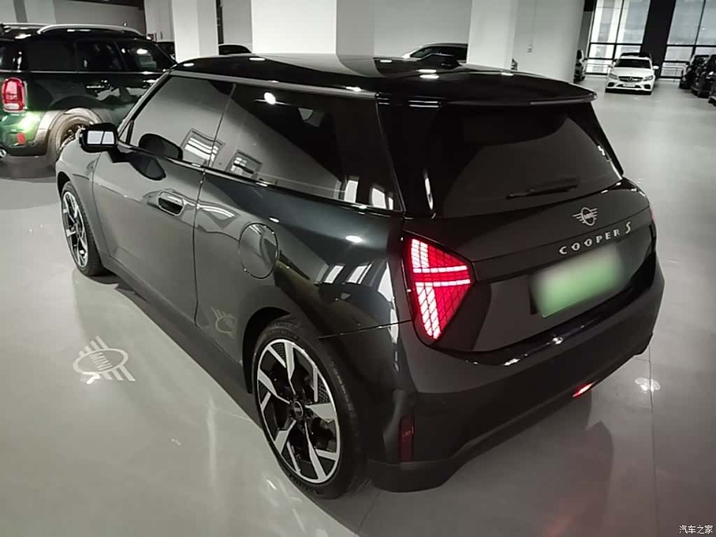 Mini Cooper, 2025 все фото