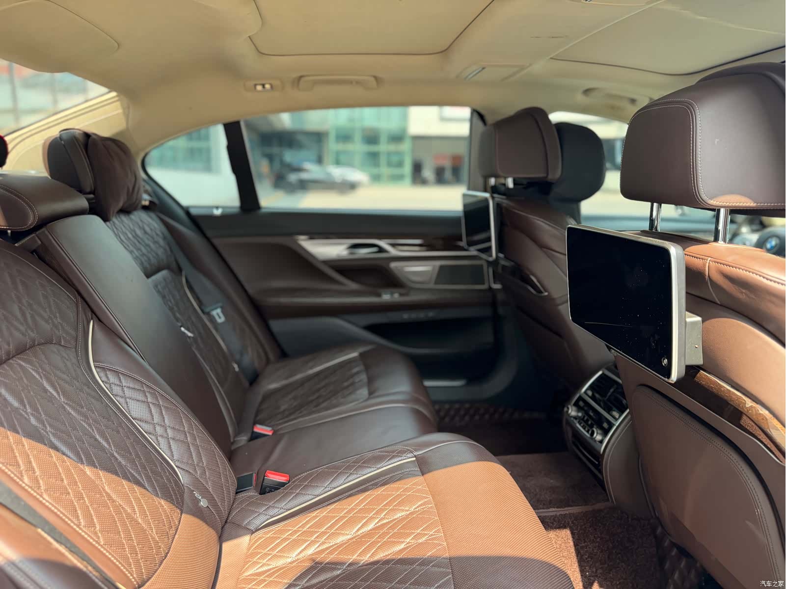 BMW 7 Series, 2021 8