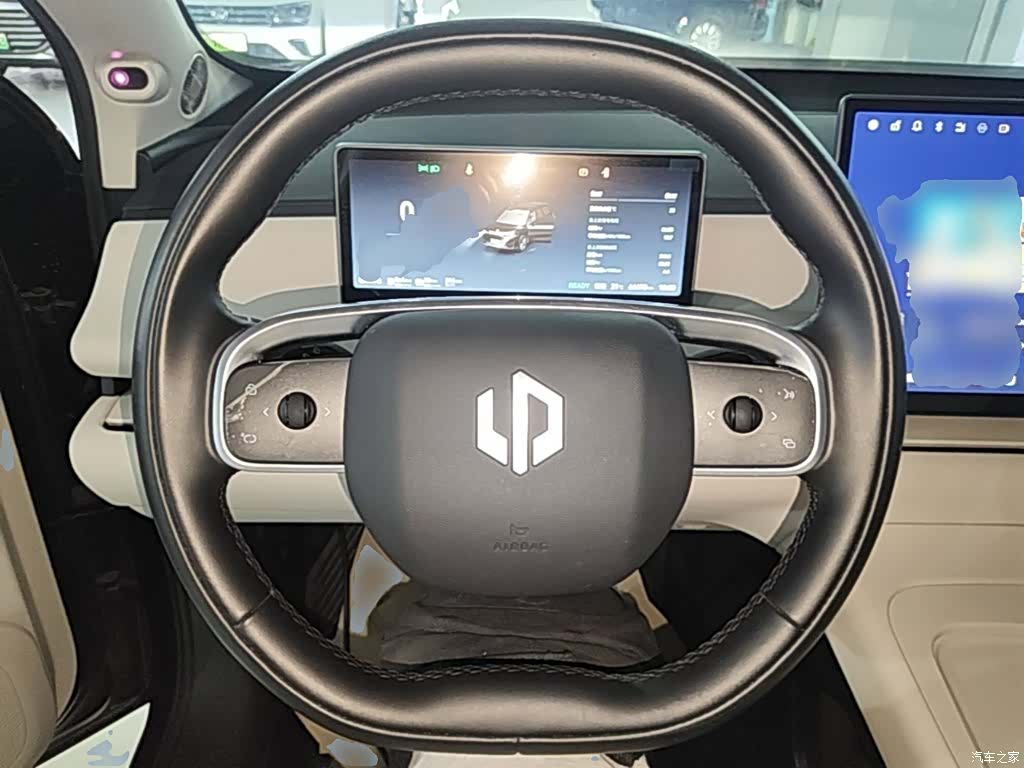 Leapmotor C16, 2024 11