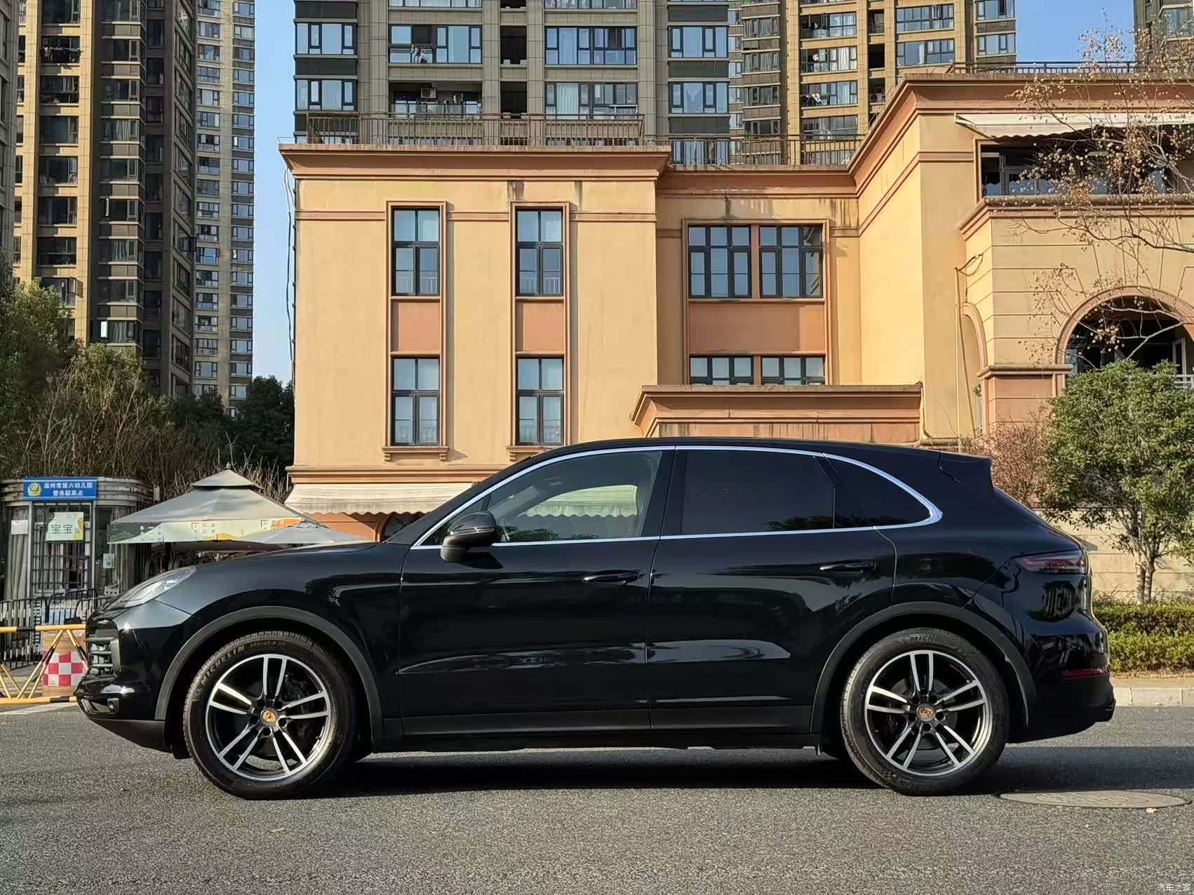 Porsche Cayenne, 2018 8