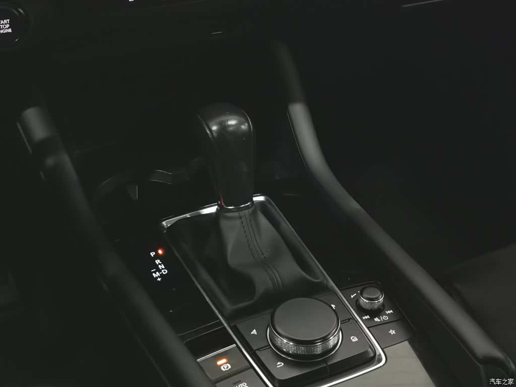 Mazda Mazda3, 2021 13