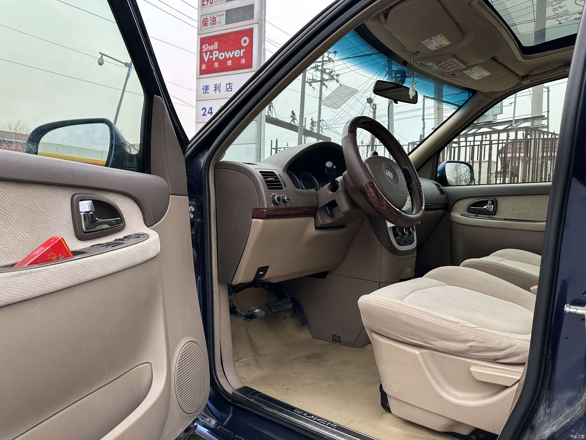 Buick GL8, 2008 4