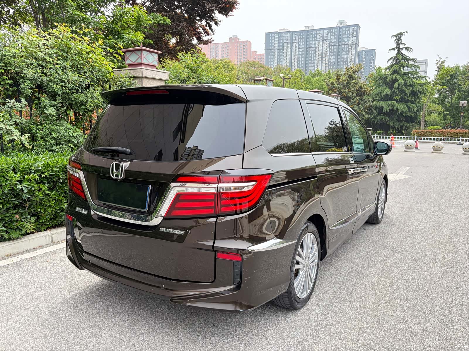 Honda Elysion, 2018 9