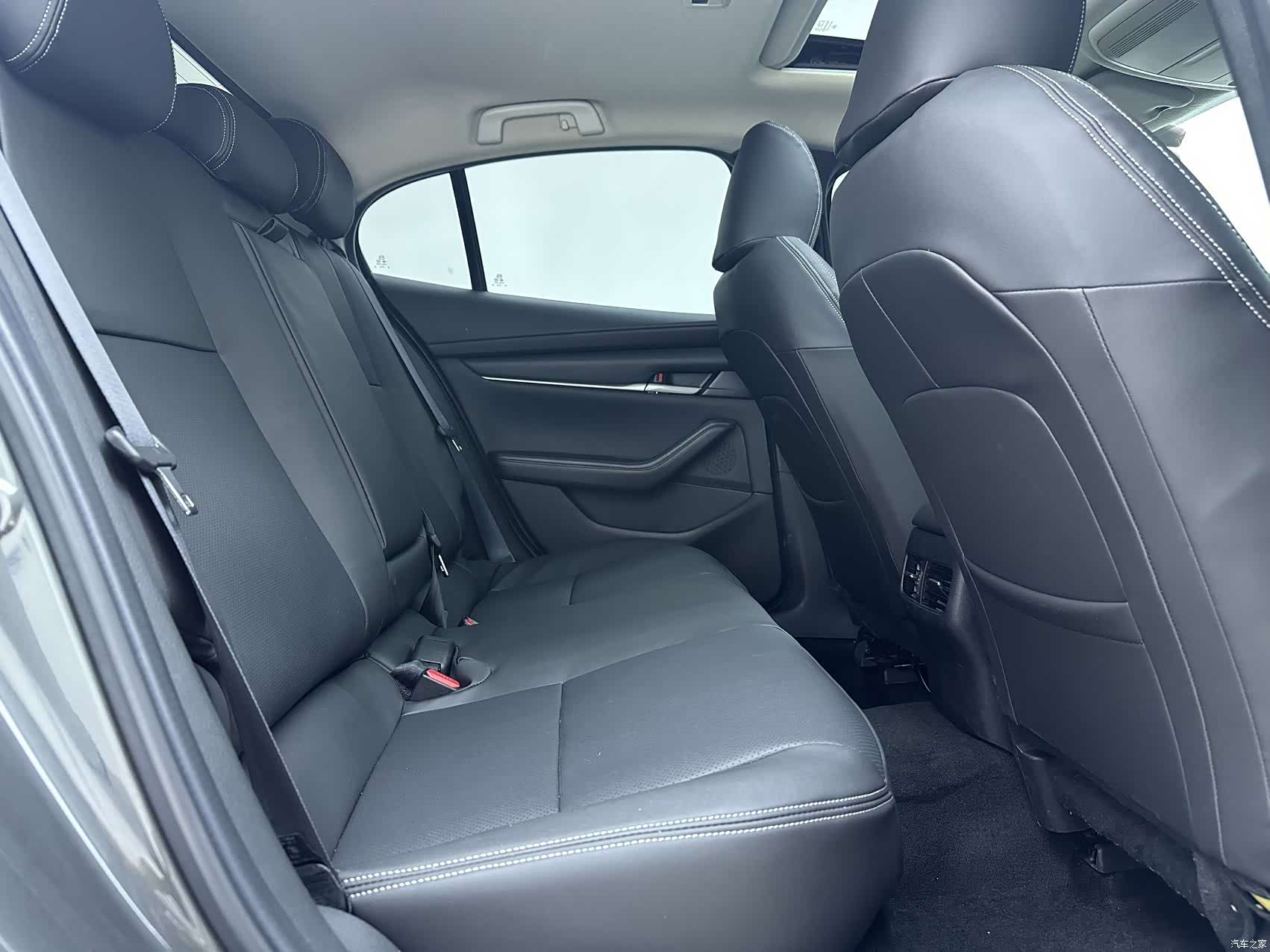Mazda Mazda3, 2022 10