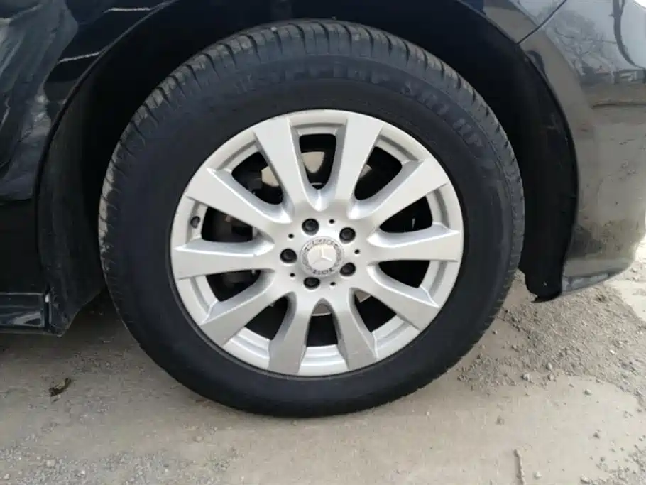 Mercedes-Benz R-class