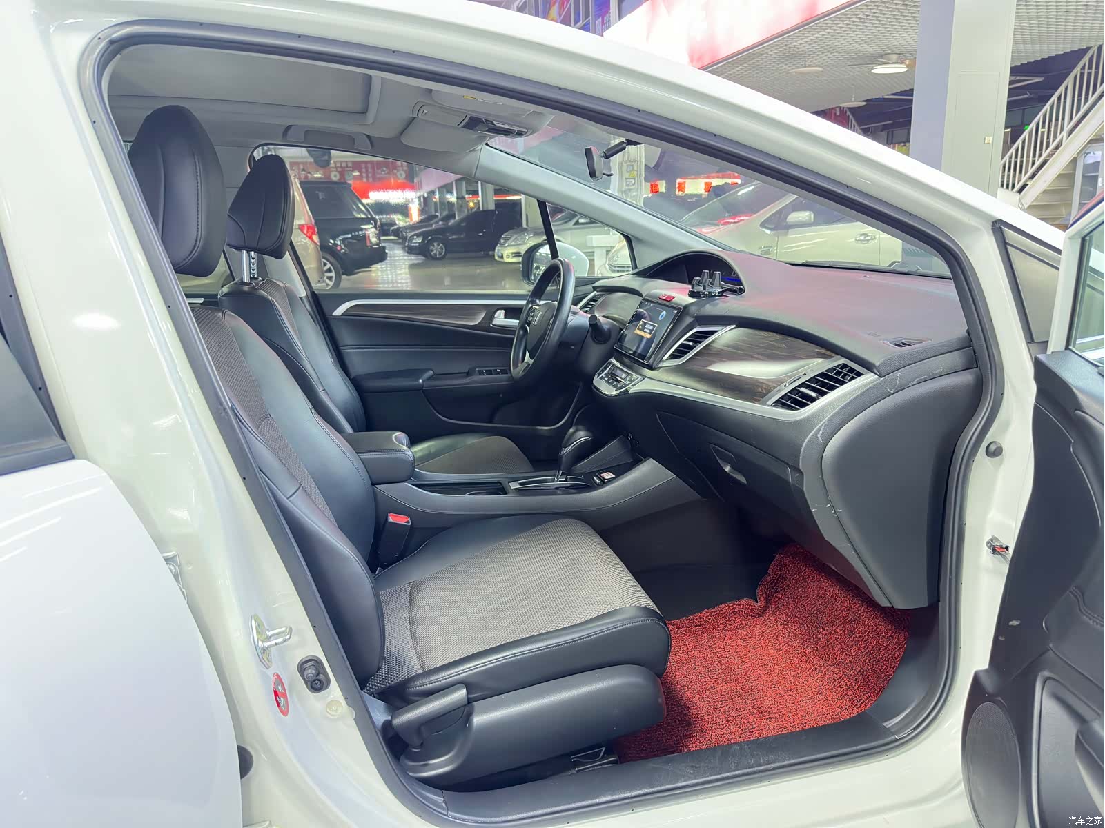 Honda Jade, 2020 7
