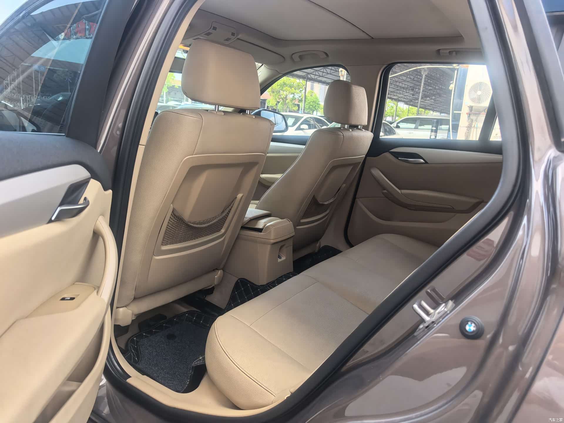 BMW X1, 2014 все фото