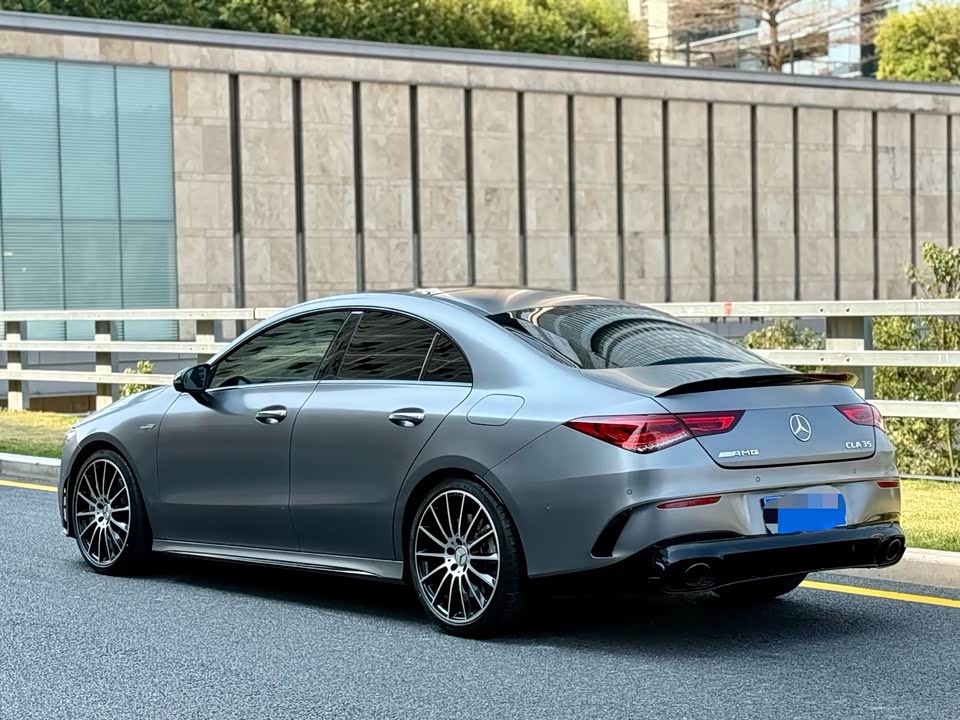 Mercedes-Benz CLA AMG