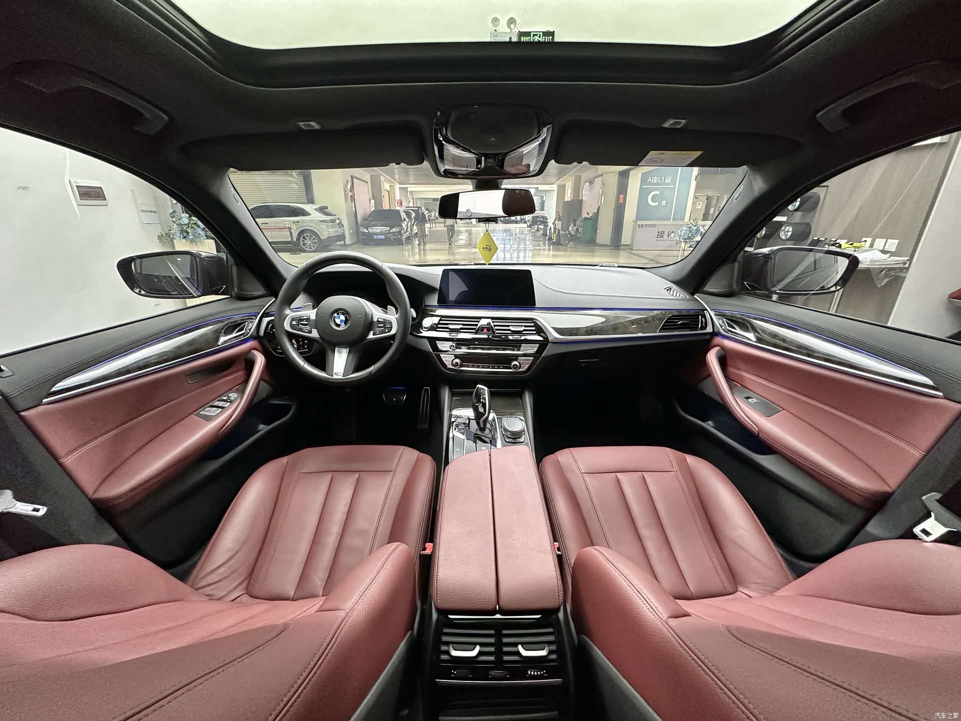 BMW 5 Series, 2018 9