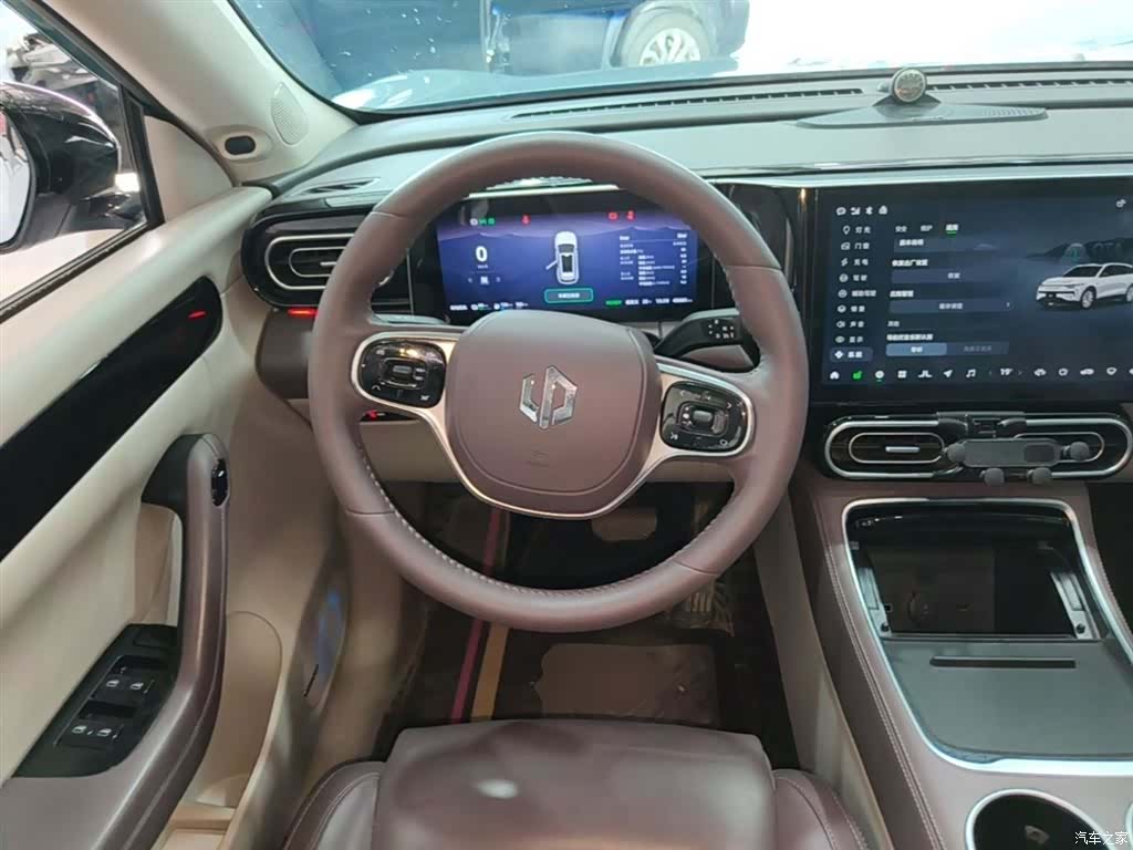 Leapmotor C11, 2023 11