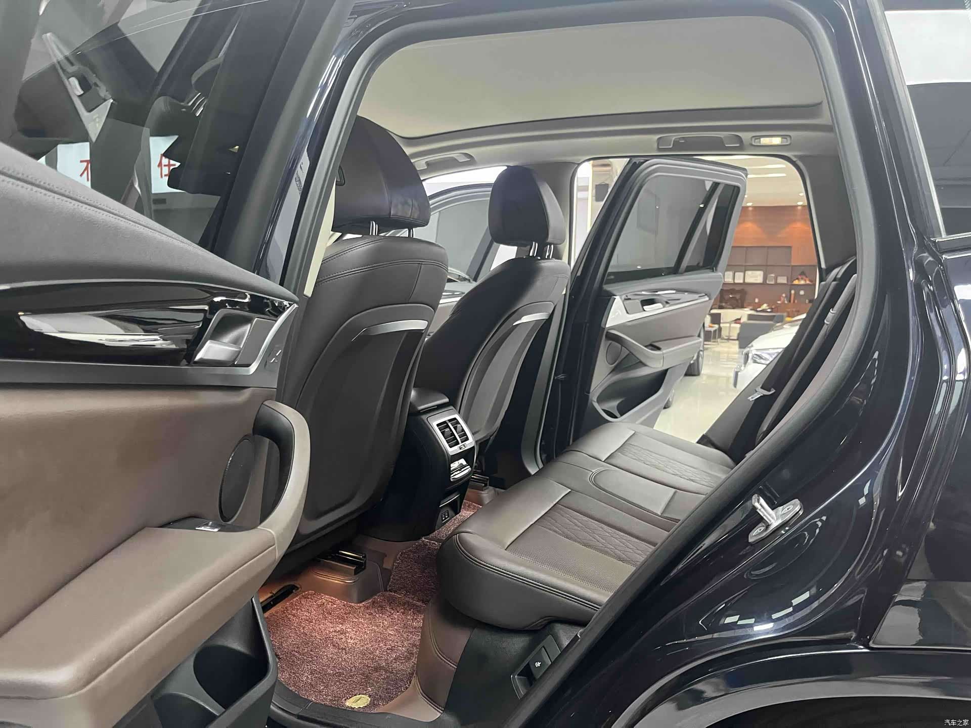BMW X3, 2022 11