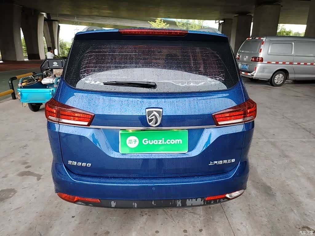 Wuling 360, 2018 6