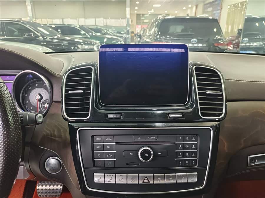 Mercedes-Benz GLE 2019, фото 9