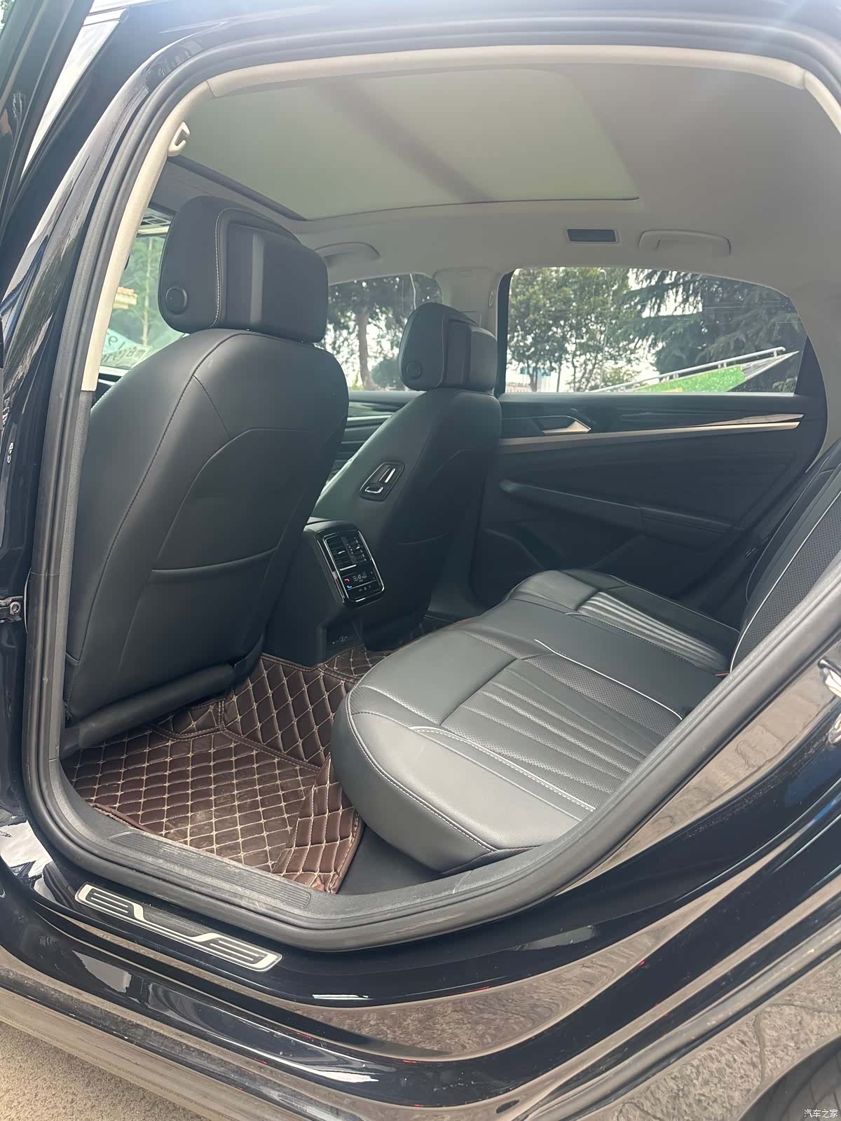 Volkswagen Passat, 2024 12