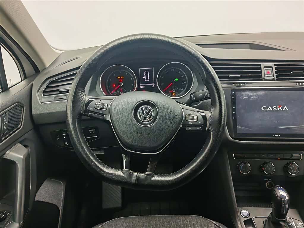 Volkswagen Tiguan L, 2017 11