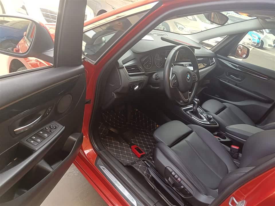 BMW 2 series station wagon