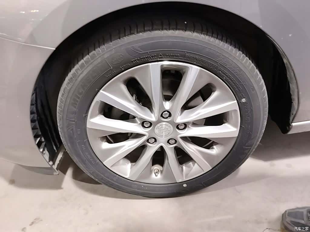 Buick GL6, 2020 23