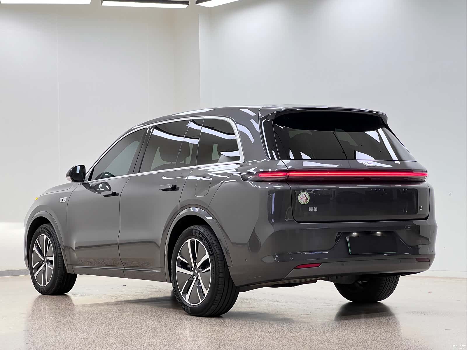 Li Auto L8, 2024 все фото