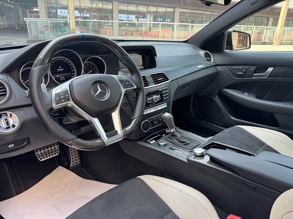 Mercedes-Benz C-class AMG Mercedes-Benz C-class AMG