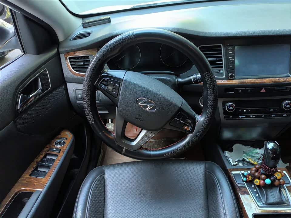 Hyundai Name picture