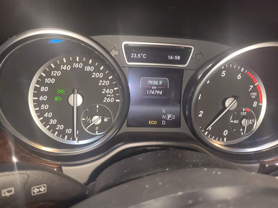 Mercedes-Benz M class