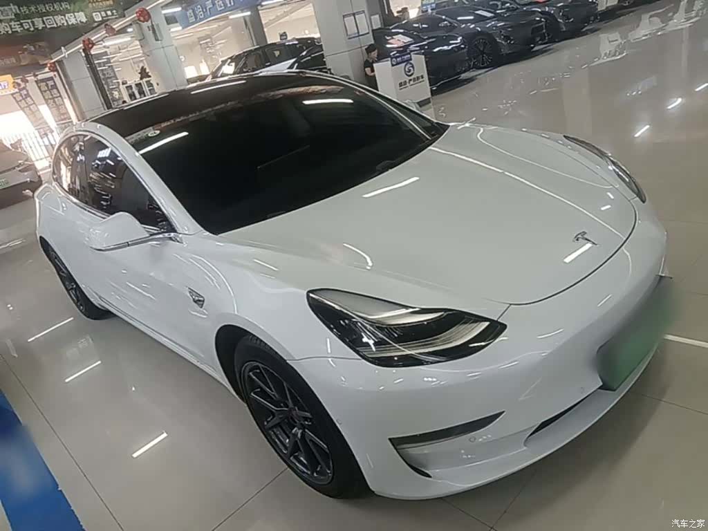 Tesla Model 3, 2020 4