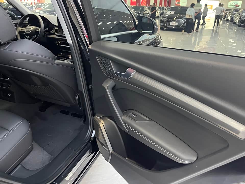 Audi Q5L Audi Q5L