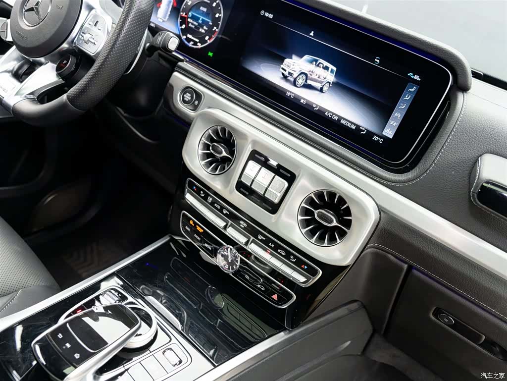 Mercedes-Benz G-Class, 2023 15
