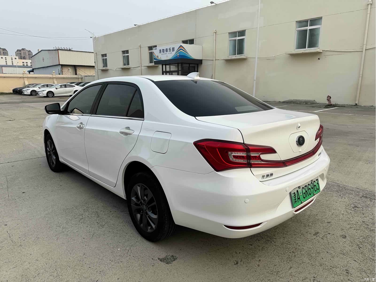 BYD Qin, 2017 9