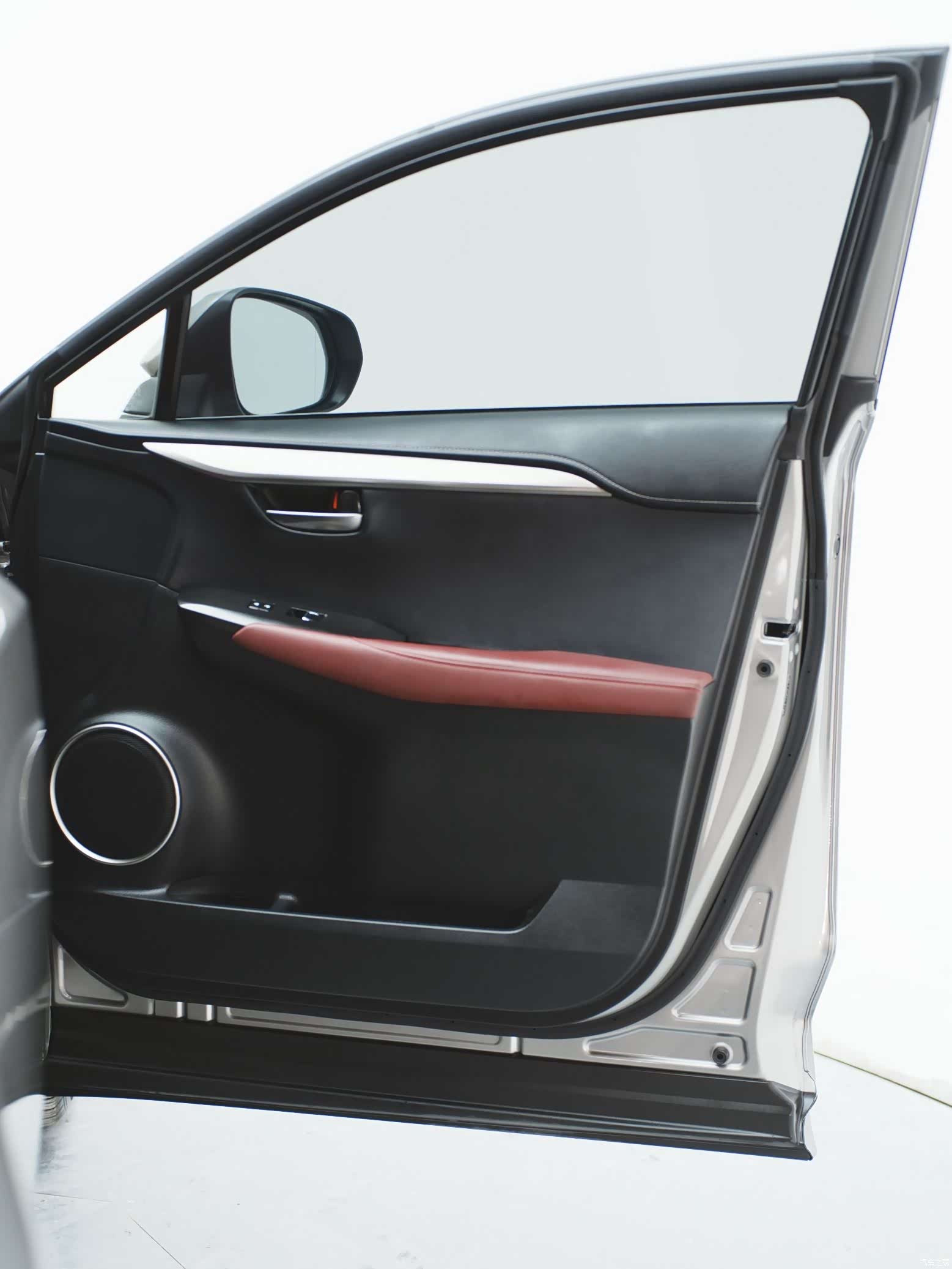 Lexus NX, 2020 10