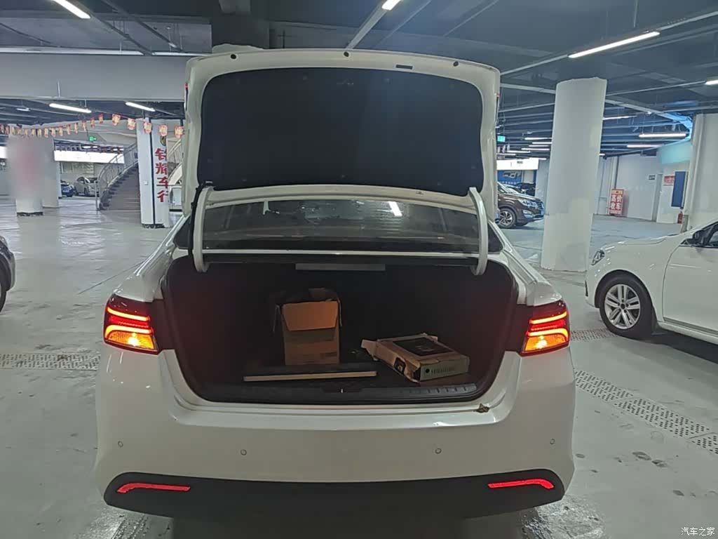 Kia GLS, 2019 15
